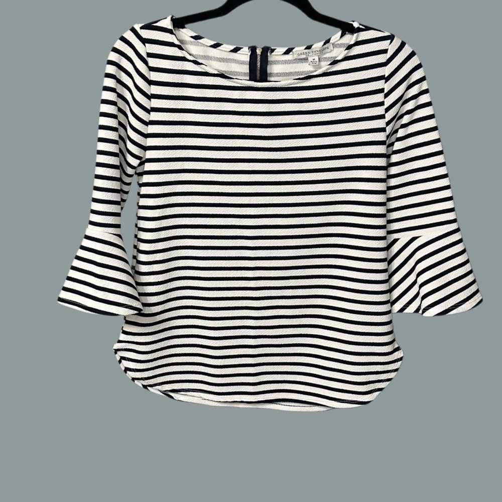 Women’s Black and White Bell Sleeve Blouse by Green Envelope Size M